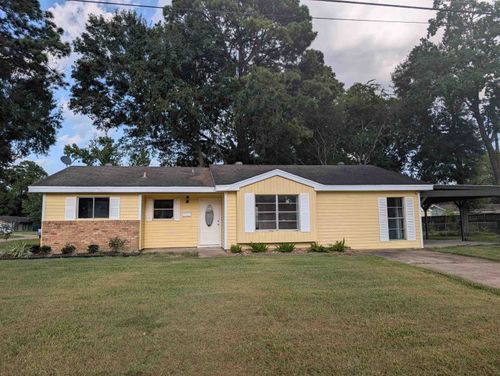 3895 Bristol Dr, Beaumont, TX, 77707-2463 | Card Image