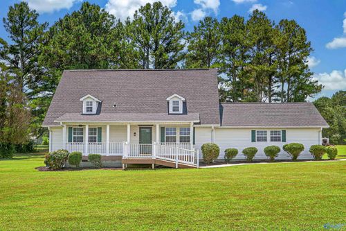 198 County Road 46, Hollywood, AL, 35752-6900 | Card Image