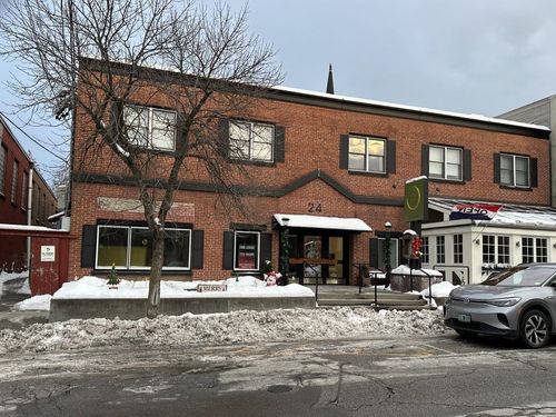 ste-1-24 Wales St, Rutland, VT, 05701-4043 | Card Image