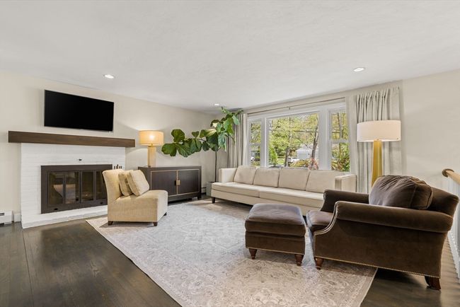40 Brewster Rd, House other with 3 bedrooms, 2 bathrooms and 3 parking in Cohasset MA | Image 5
