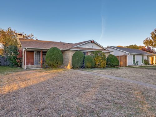 2013 Snowmass Ln, Garland, TX, 75044-6782 | Card Image