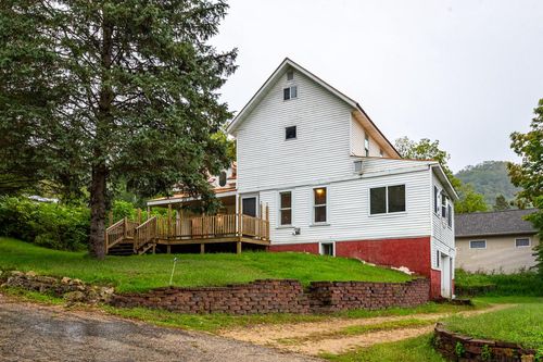 137 Ridge Street, De Soto, WI, 54624 | Card Image