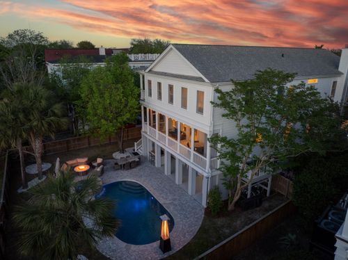 764 Post Oak Dr, Mount Pleasant, SC, 29464-4966 | Card Image