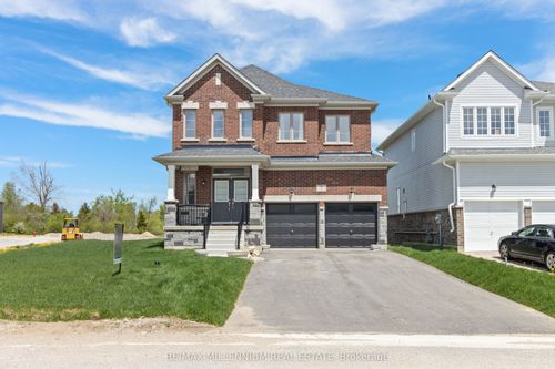 7 Doc Lougheed Ave, Dundalk, ON, N0C1B0 | Card Image