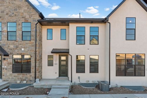 1786 N 180 E, Heber City, UT, 84032-4661 | Card Image