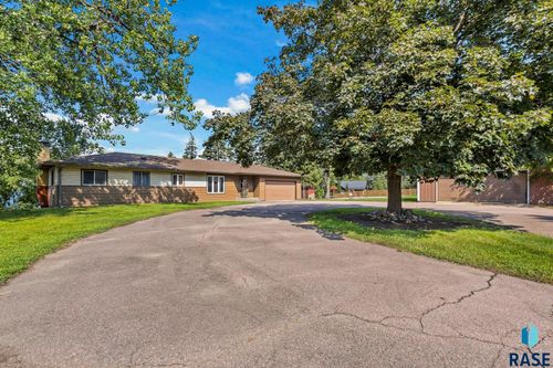 4391 Horizon Hts, Chester, SD, 57016-7519 | Card Image