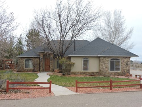 931 S Hillside Dr, Kanab, UT, 84741-3818 | Card Image