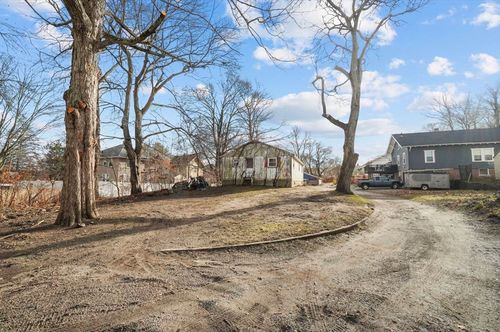 233-R Summer St, North Dighton, MA, 02764-1318 | Card Image