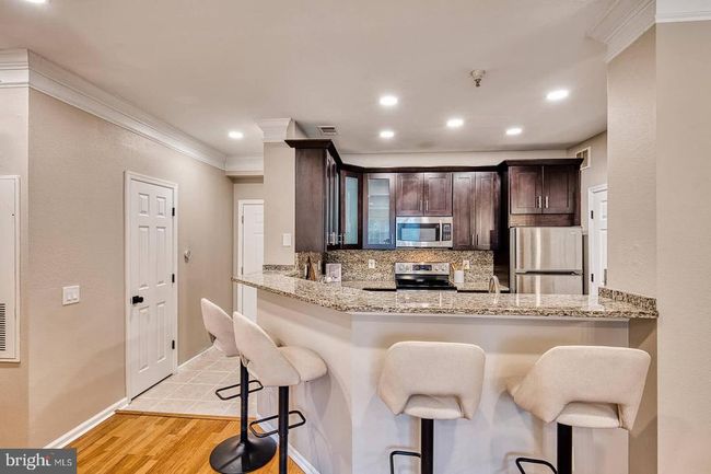 UNIT-9208 - 1530 Spring Gate Dr, Condo with 3 bedrooms, 2 bathrooms and null parking in MCLEAN VA | Image 10