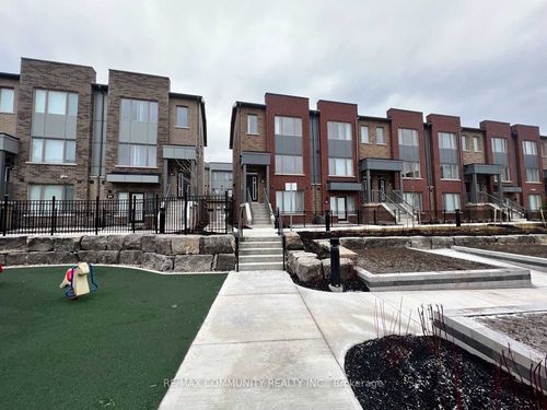 701-1525 Kingston Rd, Pickering, ON, L1V0E9 | Card Image