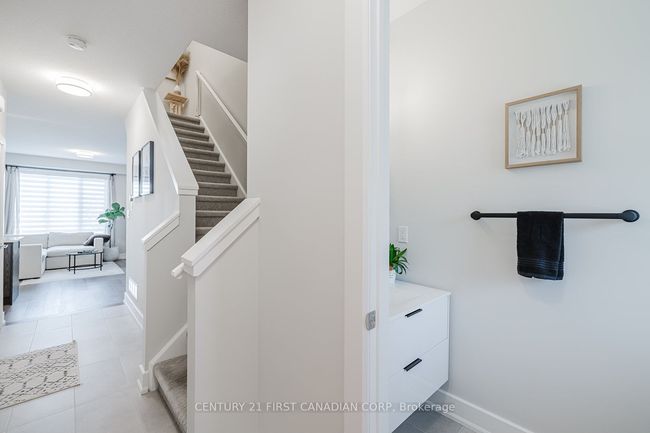 9 - 601 Lions Park Dr, Condo with 3 bedrooms, 4 bathrooms and 1 parking in Mount Brydges ON | Image 6