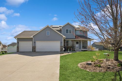 4932 Kama Ln Ne, Albertville, MN, 55301-3536 | Card Image