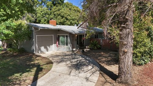 2165 Paris Ave, Redding, CA, 96001-0916 | Card Image