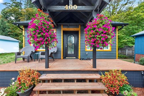 400 Henry St, Shelton, WA, 98584-3303 | Card Image
