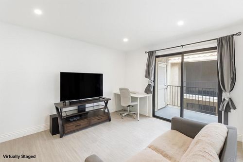 10174 Camino Ruiz, San Diego, CA, 92126-6432 | Card Image