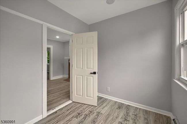 27 Berkeley Pl, Home with 7 bedrooms, 3 bathrooms and null parking in Bloomfield NJ | Image 22