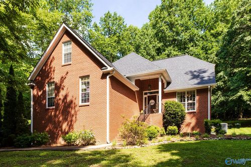 242 County Road 555, Valley Head, AL, 35989-5143 | Card Image