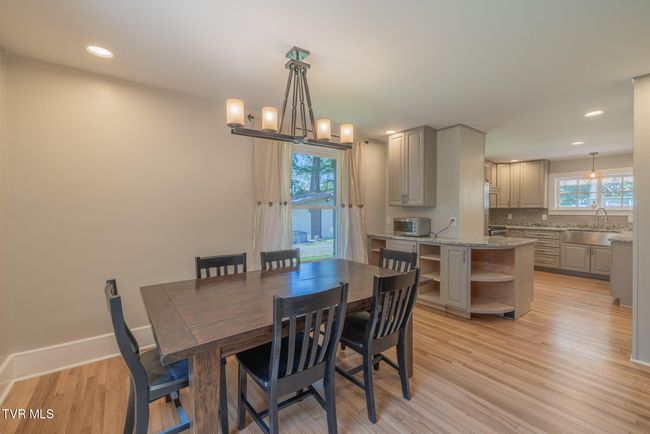 31232 Hollyfield Rd, House other with 3 bedrooms, 3 bathrooms and null parking in Damascus VA | Image 12