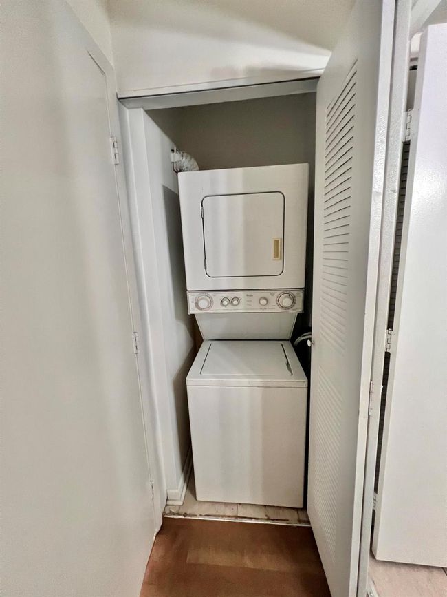 APT-105 - 1701 Village Blvd, Condo with 1 bedrooms, 1 bathrooms and null parking in West Palm Beach FL | Image 9