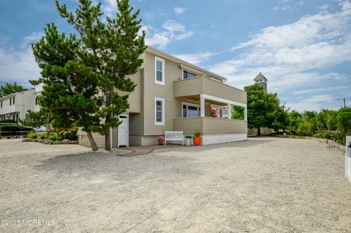 b-24 W Joan Rd, LONG BEACH TOWNSHIP, NJ, 08008-1033 | Card Image