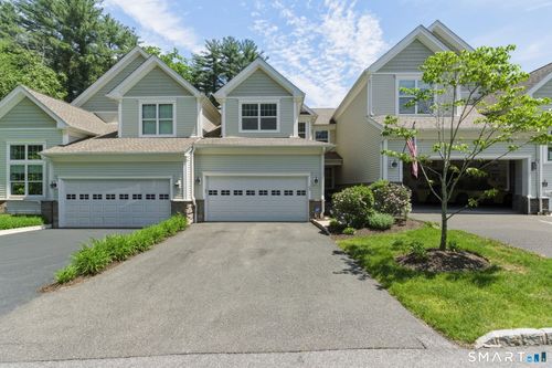 72-72 Ridgewood Dr, Middlebury, CT, 06762-2943 | Card Image