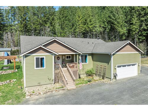 131 Haven Ln, Carson, WA, 98610-3404 | Card Image