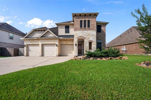 12411 Emerald Ln, Mont Belvieu, TX, 77535-1204 | Card Image