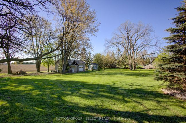 1013 Perth Rd 139, House other with 3 bedrooms, 2 bathrooms and 8 parking in Granton ON | Image 39