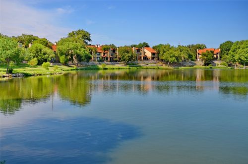 12b-2610 Lakehill Ln, Carrollton, TX, 75006-4773 | Card Image