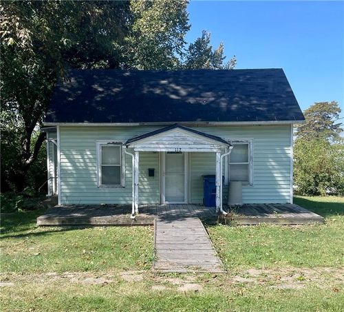 112 N Daviess St, Gallatin, MO, 64640-1108 | Card Image