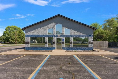 5100 E Apple Ave, Muskegon, MI, 49442-3058 | Card Image