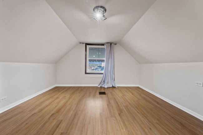 5136 W Hawthorne Ave, House other with 3 bedrooms, 2 bathrooms and 2 parking in Berkeley IL | Image 14