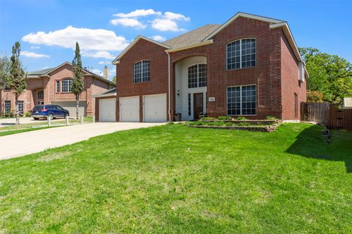 7005 Livingston Dr, Denton, TX, 76210-3489 | Card Image