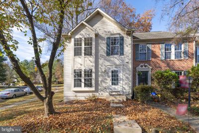 18600 Sunhaven Court, Townhouse with 3 bedrooms, 2 bathrooms and null parking in OLNEY MD | Image 1