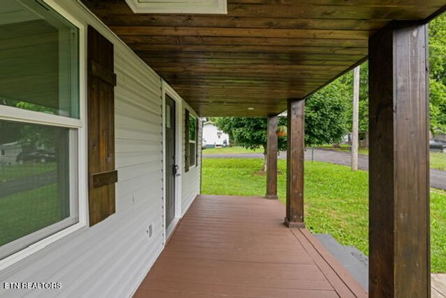 501 Dodson Ave, House other with 3 bedrooms, 2 bathrooms and null parking in Englewood TN | Image 4
