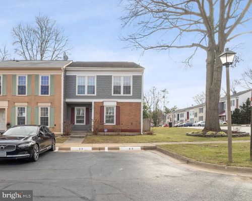 5490 Safe Harbor Ct, FAIRFAX, VA, 22032-3317 | Card Image