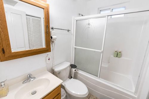 27717 W Grass Lake Dr, Spring Grove, IL, 60081-9164 | Card Image
