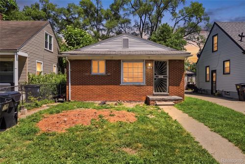 19616 Marx St, Detroit, MI, 48203-1340 | Card Image