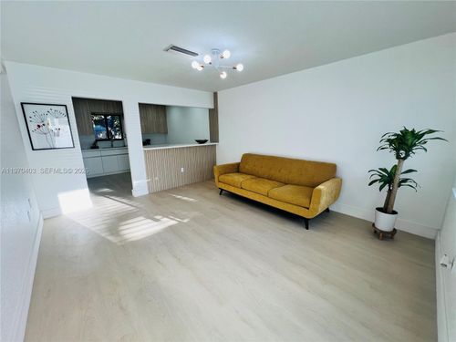 19133 Nw 35th Ave, Miami Gardens, FL, 33056 | Card Image