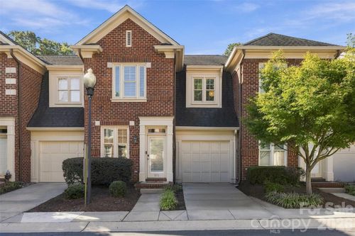 976 Park Slope Dr, Charlotte, NC, 28209-2050 | Card Image