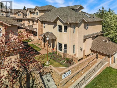 438 31 Ave Nw, Calgary, AB, T2M2P4 | Card Image
