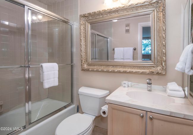 2313 - 1100 N Frontage Rd W, Condo with 2 bedrooms, 2 bathrooms and 1 parking in Vail CO | Image 22