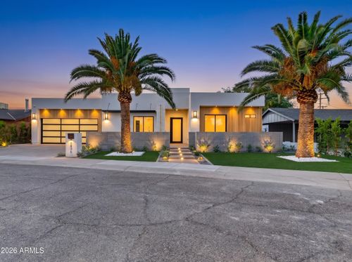 8436 E Rosewood Ln, Scottsdale, AZ, 85251-1847 | Card Image