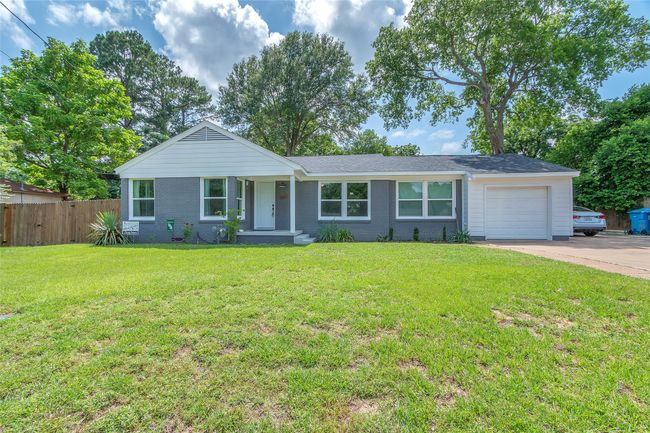 312 Dean St, House other with 3 bedrooms, 2 bathrooms and null parking in Athens TX | Image 20