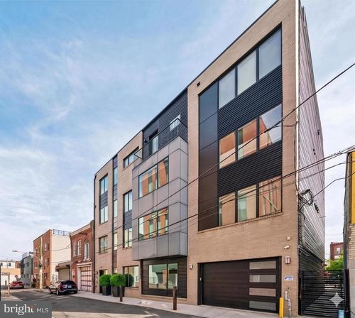 d5-520 Kater St, PHILADELPHIA, PA, 19147-2238 | Card Image