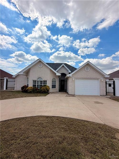 2810 Fresno Avenue, Hidalgo, TX, 78557 | Card Image