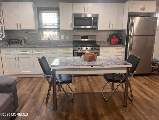 125 Lincoln Ave, Condo with 2 bedrooms, 1 bathrooms and 2 parking in Seaside Heights NJ | Image 7