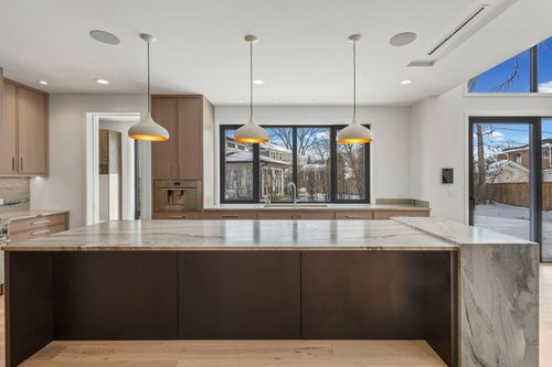 625 Wissing Ln, Glenview, IL, 60025-4126 | Card Image