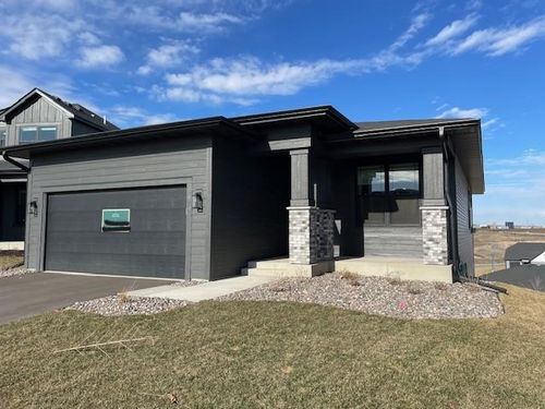 5478 Welter Way, Victoria, MN, 55318-7431 | Card Image