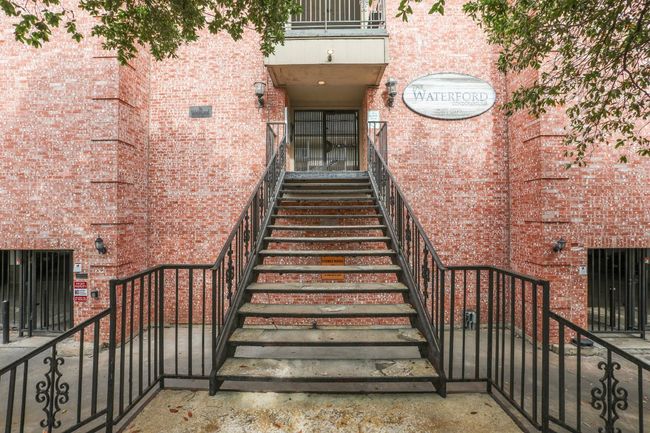APT-210 - 2401 Leon St, Condo with 2 bedrooms, 2 bathrooms and 2 parking in Austin TX | Image 28